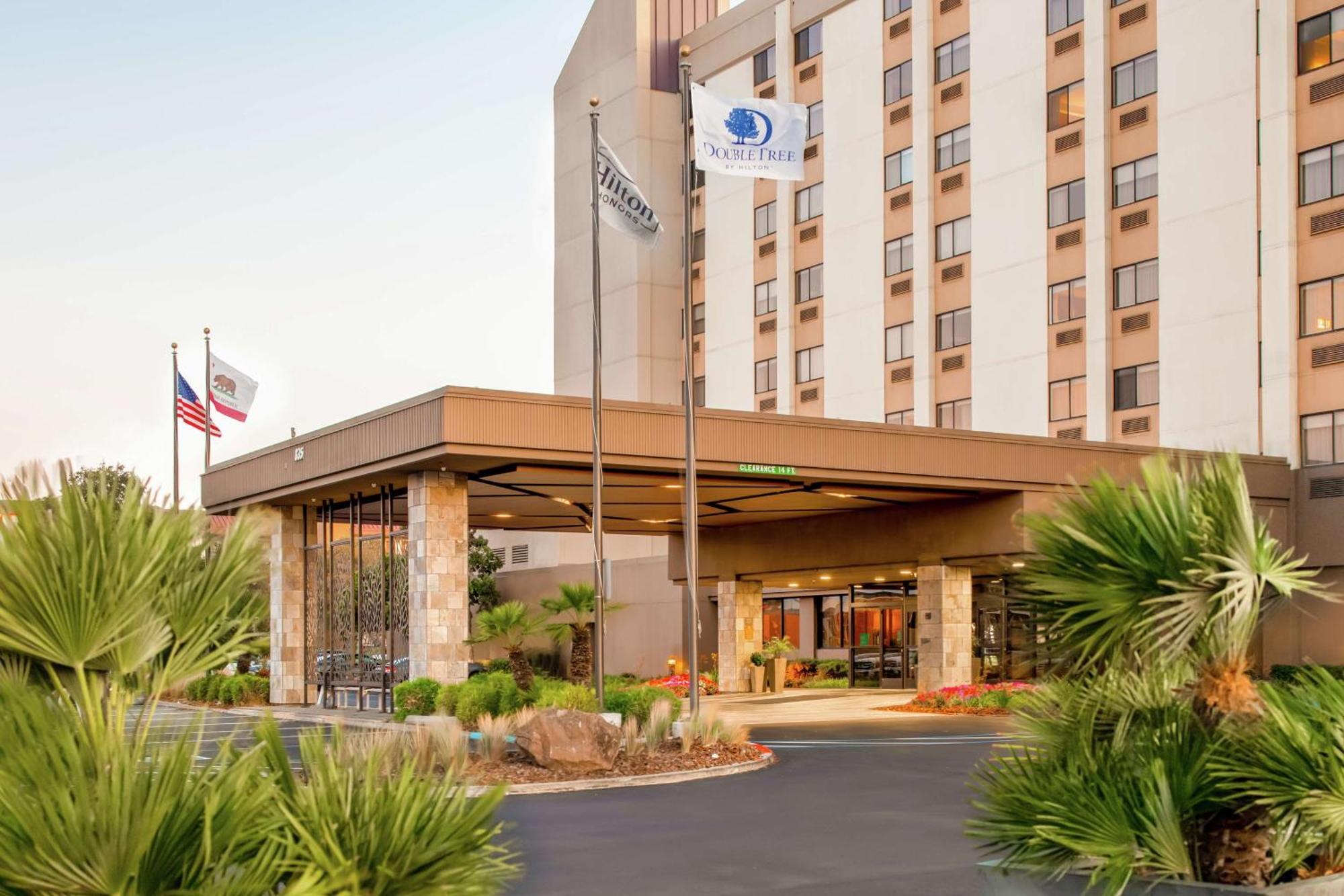 Hotel Doubletree By Hilton San Francisco Airport à Burlingame Extérieur photo